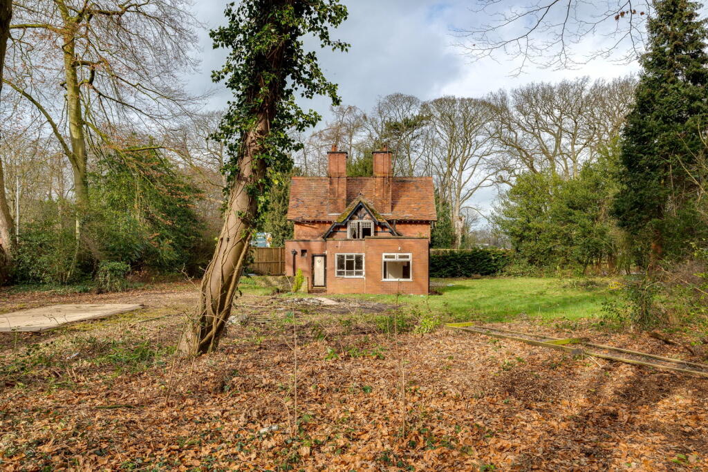 House in Warrington - View 5
