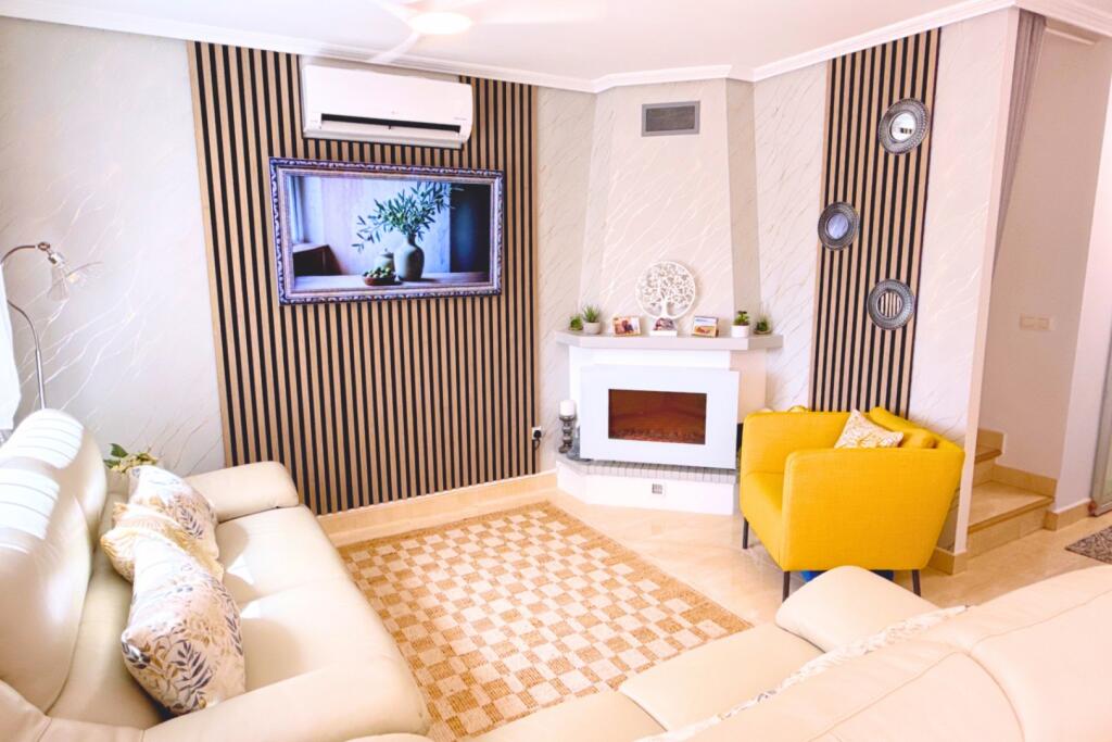 Main image of property: Valencia, Alicante, Calpe