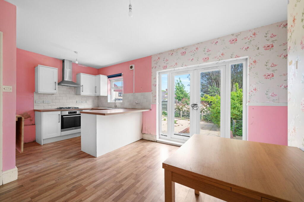 House in Sidcup, Longlands - View 2