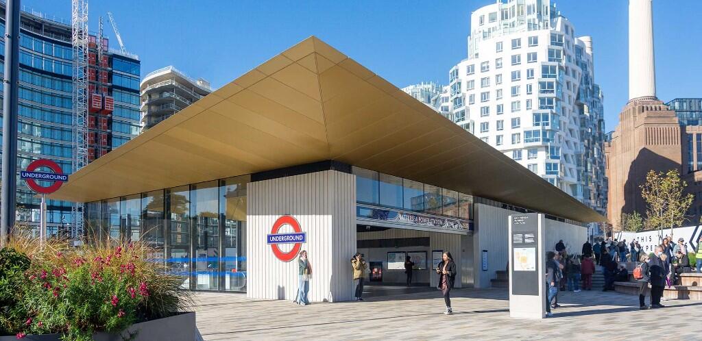 Main image of property: Battersea, Queenstown Road, London, SW11