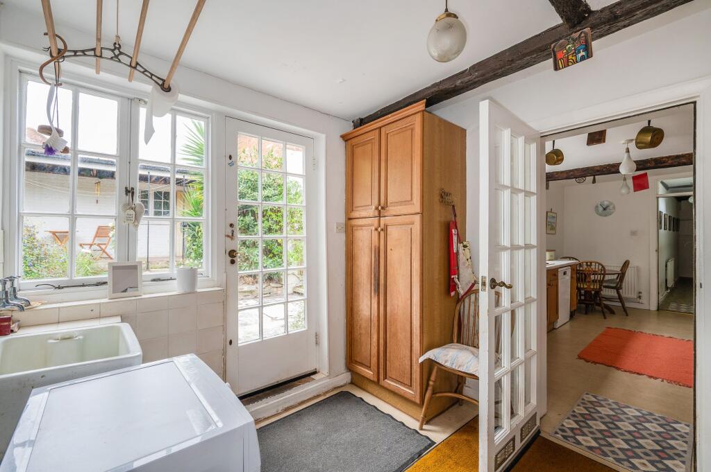 House in Portsmouth - View 5