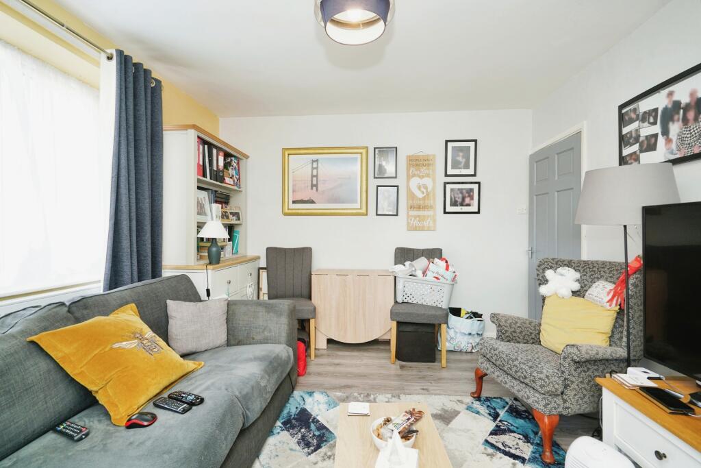 Masefield Drive, Bolton, BL4 photo 3