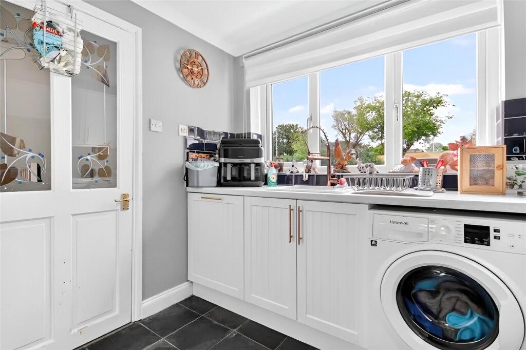 House in Reading - View 5