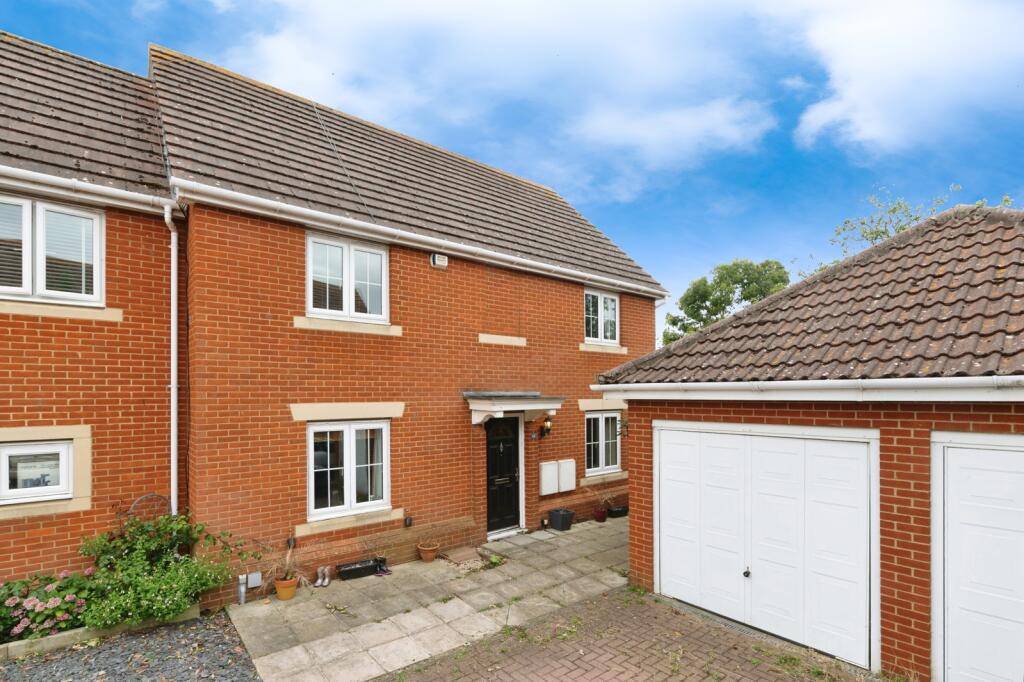 Main image of property: Stilwells, ROCHFORD, Essex, SS4