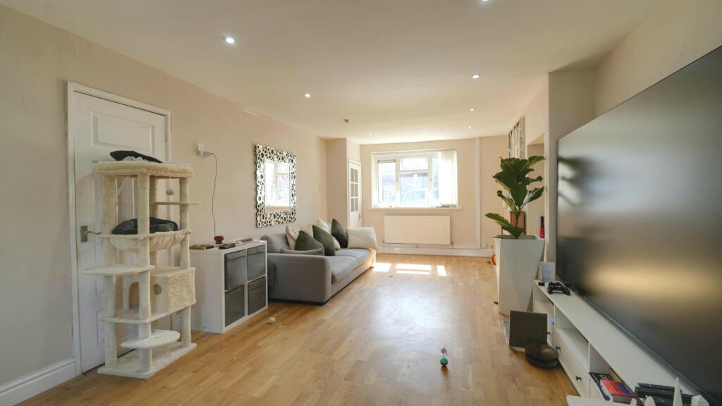 House in Birmingham - View 4