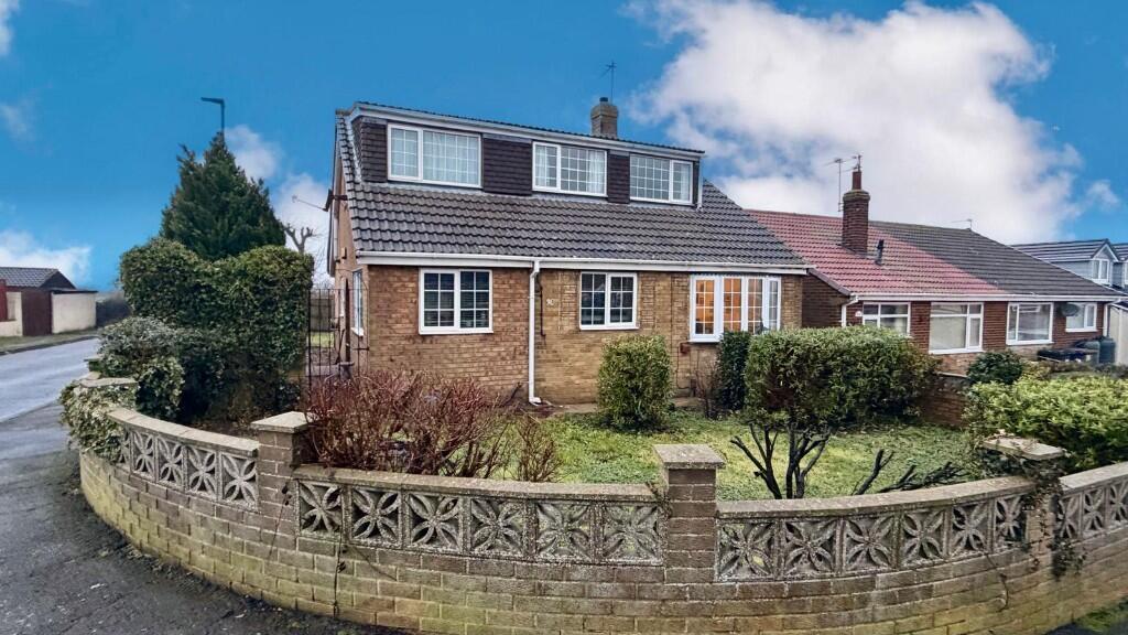 5-bed detached on Newlands Road, TS12, £199,950