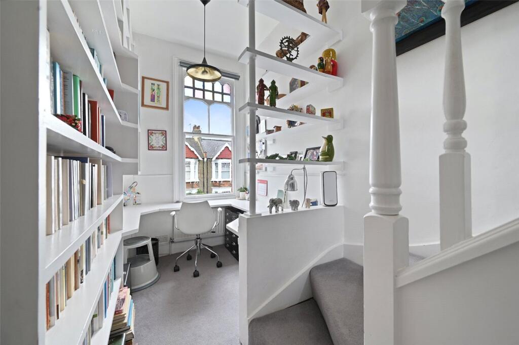 Creighton Road, London, NW6 - View 6