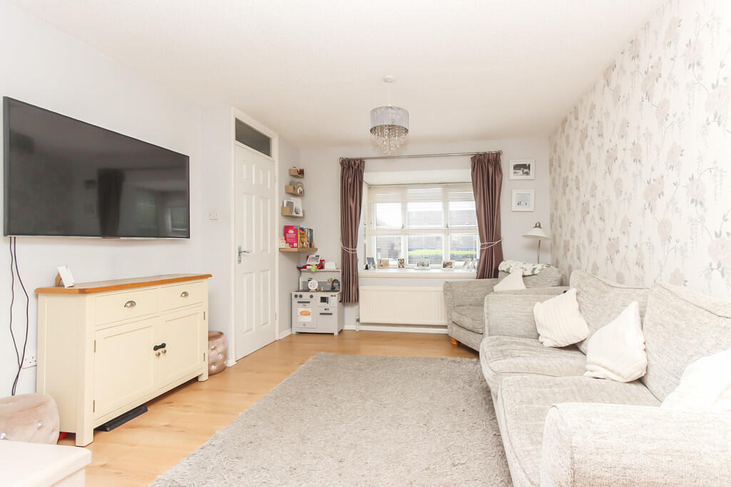 House in Wellingborough, Stanton Cross - View 2