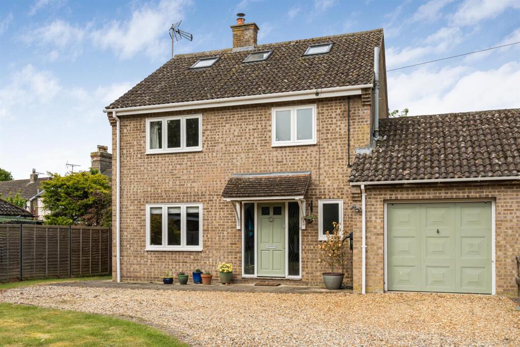 House in East Cambridgeshire, Ashley - View 4