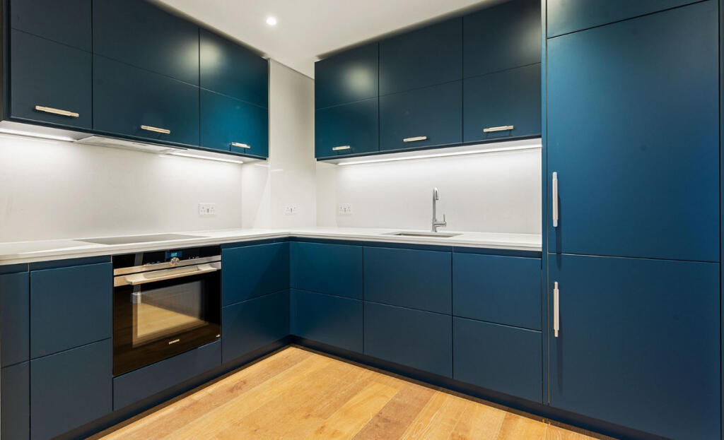 Apartment in London - View 4
