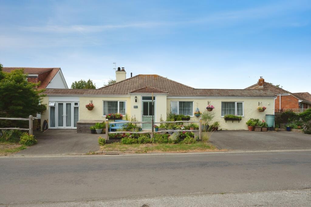 Main image of property: Yew Tree Road, Hayling Island, Hampshire, ., PO11