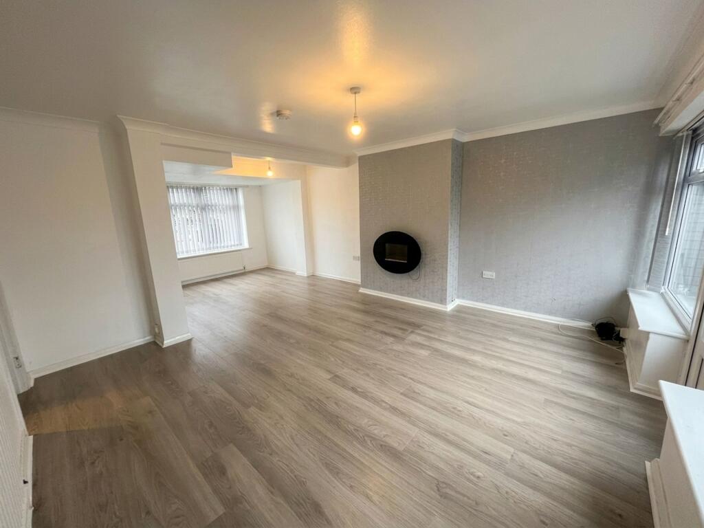 House in Llandudno - View 3