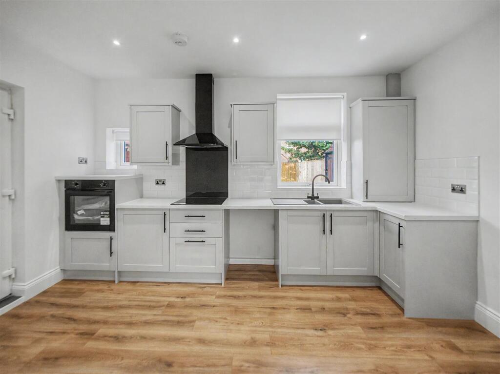 House in Sunderland - View 4