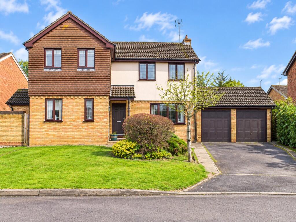 Main image of property: Thyme Close, Chineham, Basingstoke, RG24
