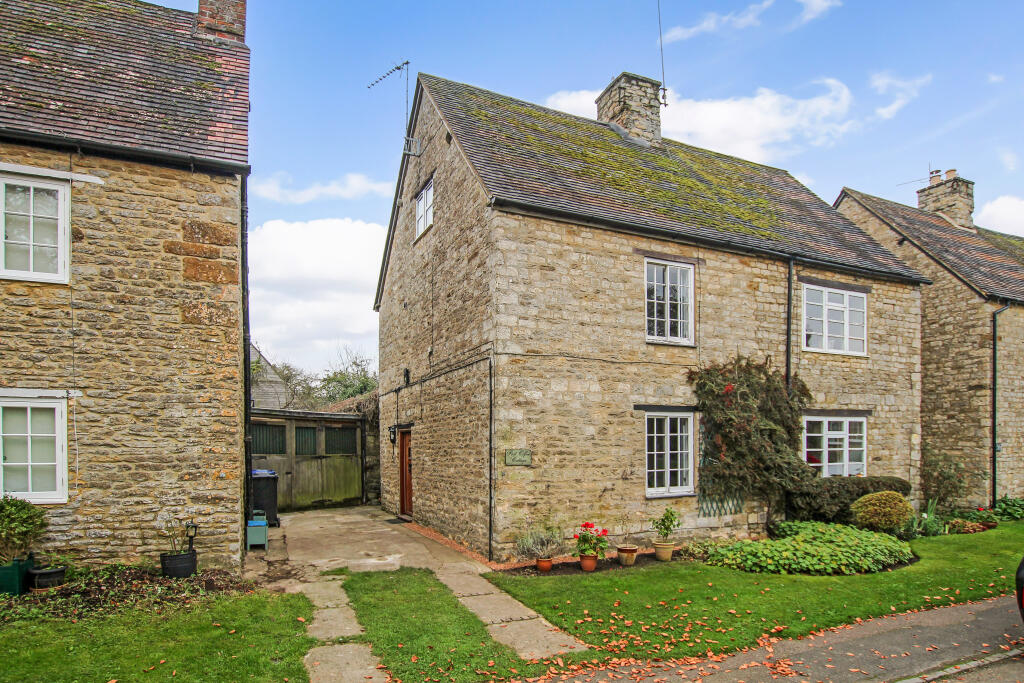 Main image of property: The Green, Evenley, Brackley, NN13