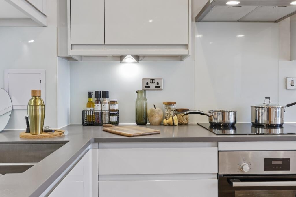 Apartment in Bristol, Finzels Reach, Broadmead - View 3