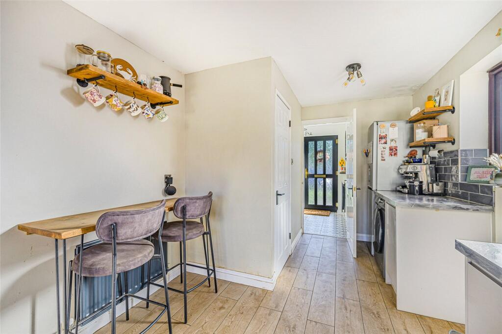 Covel Road, Sleaford, Lincolnshire, NG34 - More
