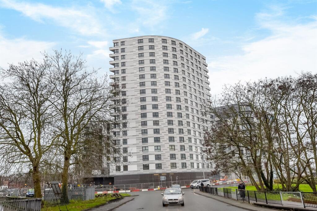 Main image of property: Alfred Street, Reading, RG1