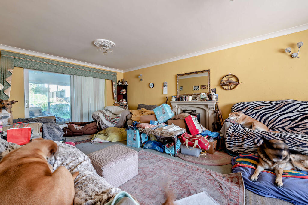 House in Swansea - More