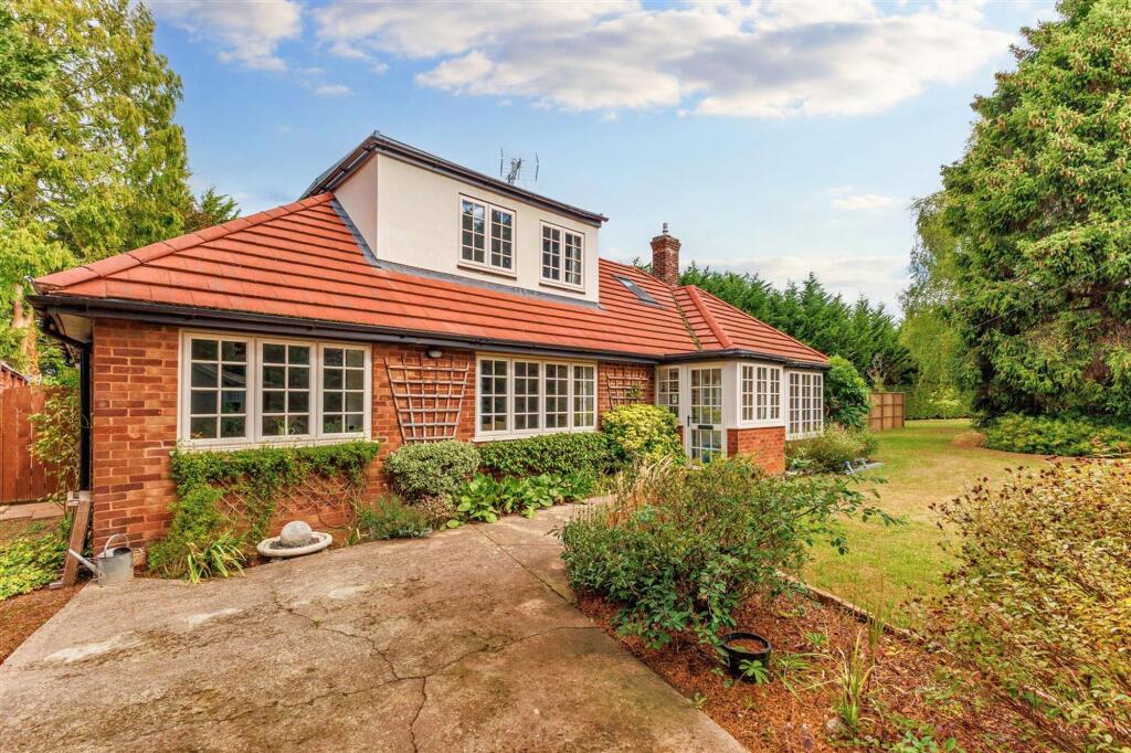 Main image of property: The Parks, Aldington, WR11