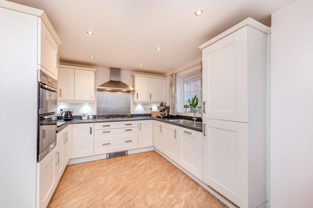 Cae Babilon, Higher Kinnerton, CH4 photo 3