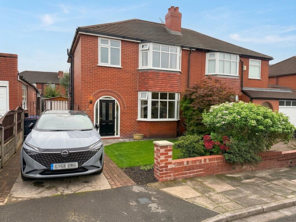 Main image of property: Stranton Drive, Worsley, M28