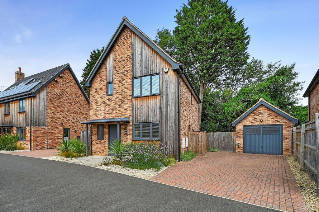 Main image of property: Nightingale Close, Melton, IP12