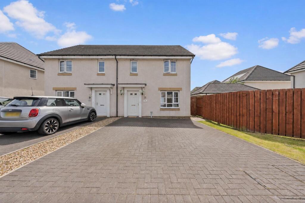 Main image of property: 19, Caravelle Gardens, East Kilbride, Glasgow, Sou
