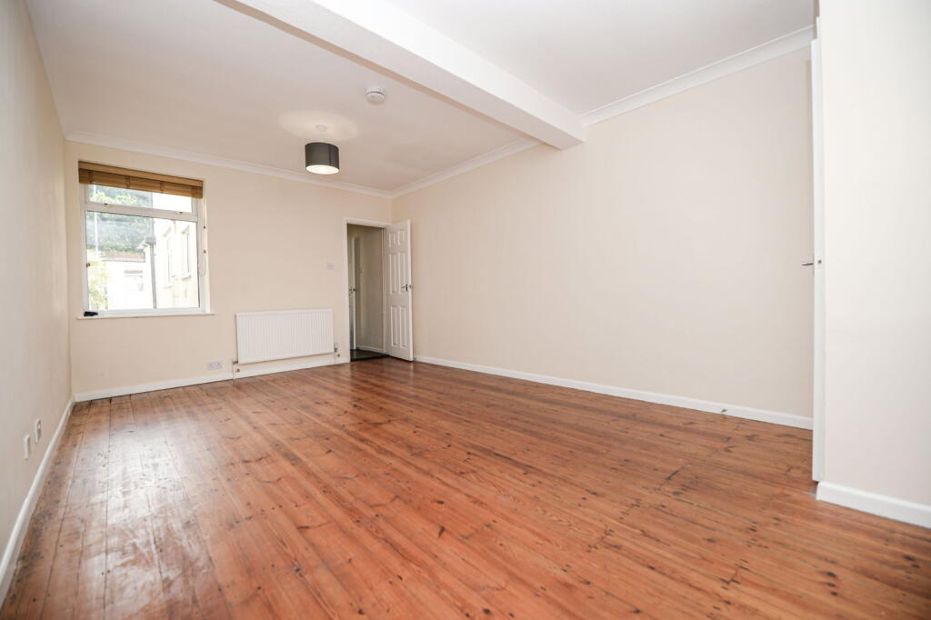 House in Portsmouth - View 3