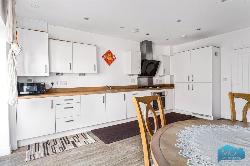 House in London - View 4