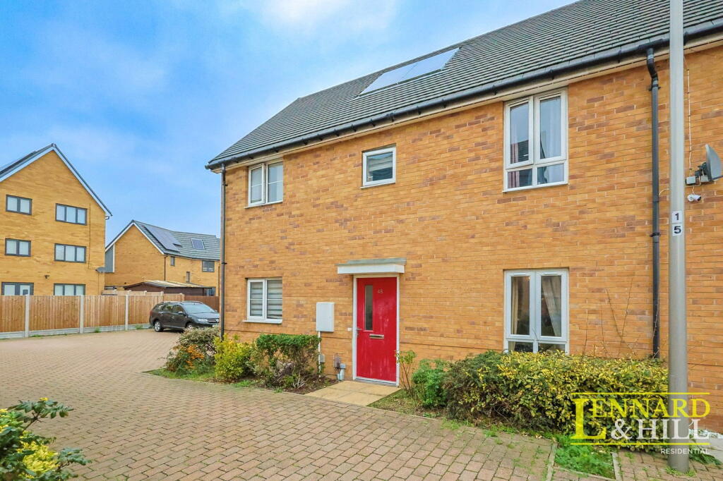 Main image of property: Barnmead Meadow, Woodside, Grays