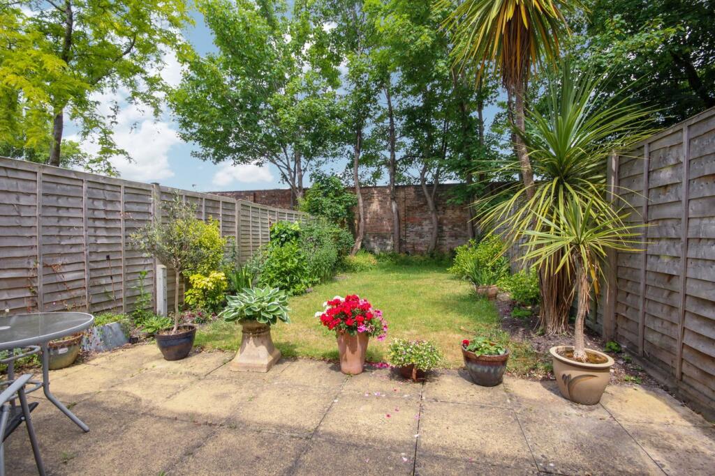 Additional image 22 of Ventry Close, BRANKSOME PARK, BH13
