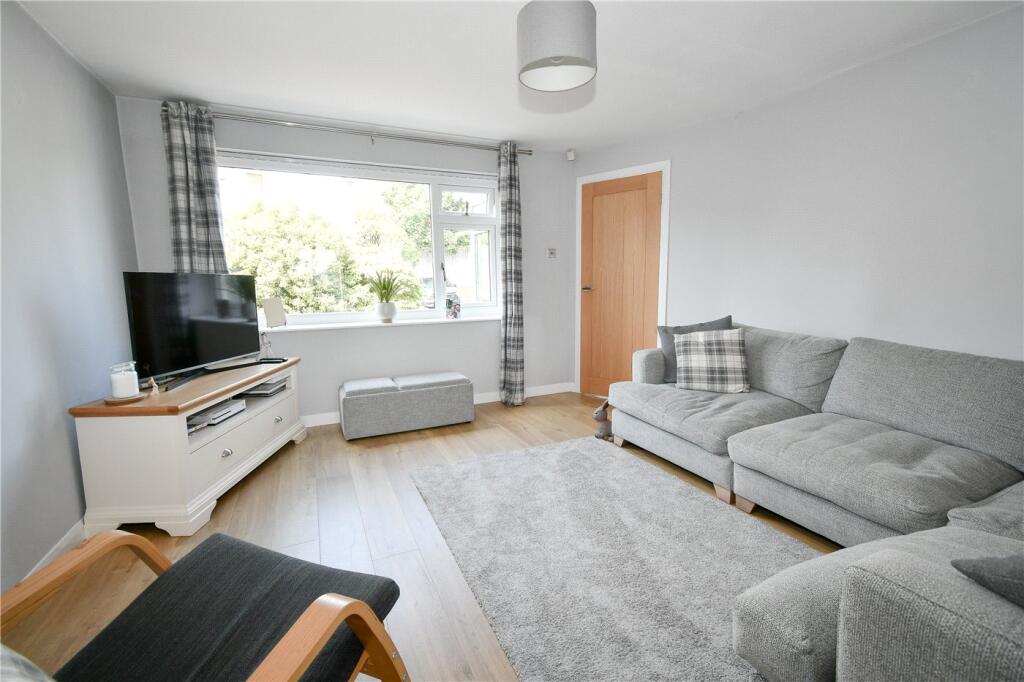 Derwent Road, Higher Bebington, Wirral photo 4