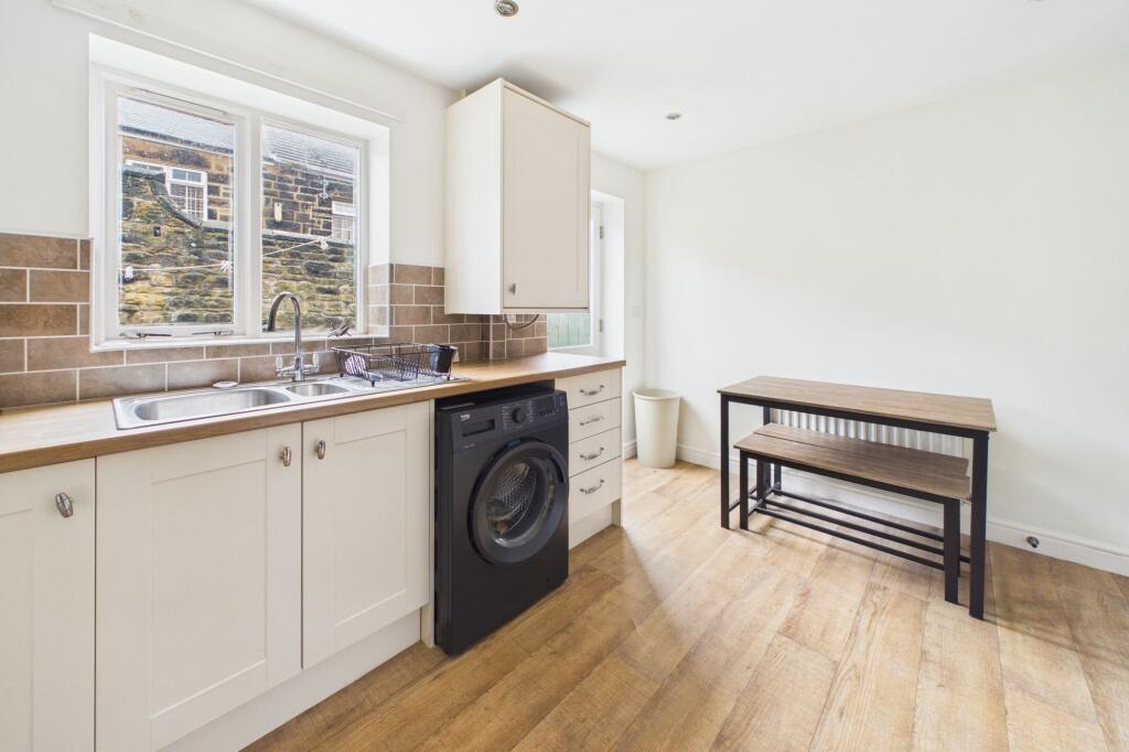 House in Stockton-on-Tees - More