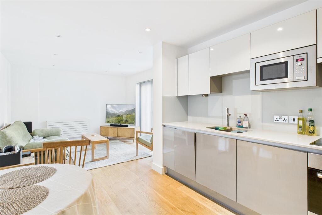 Main image of property: Gaol Ferry Steps, Whapping Wharf