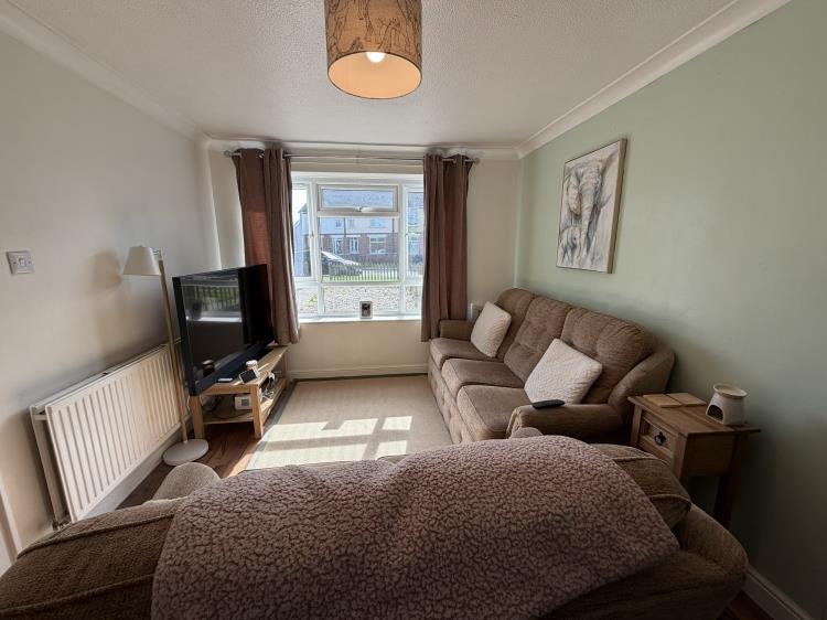 House in Felixstowe, Grange Farm - View 2