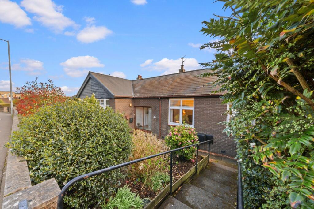 Main image of property: Stirling Road, Larbert, FK5