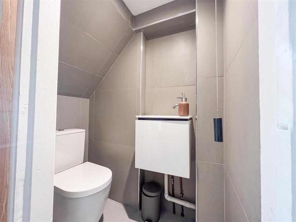 Additional image 14 of Stratford Road, Hall Green, Birmingham