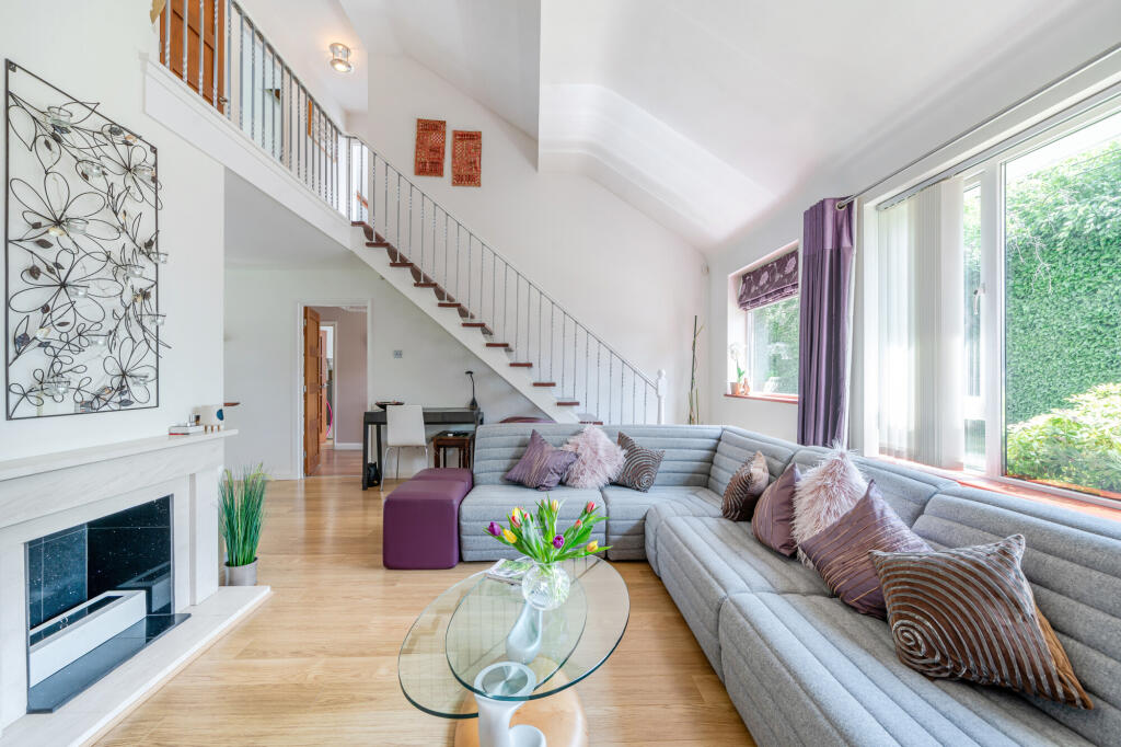 Additional image 12 of Sandridgebury Lane, St. Albans, AL3