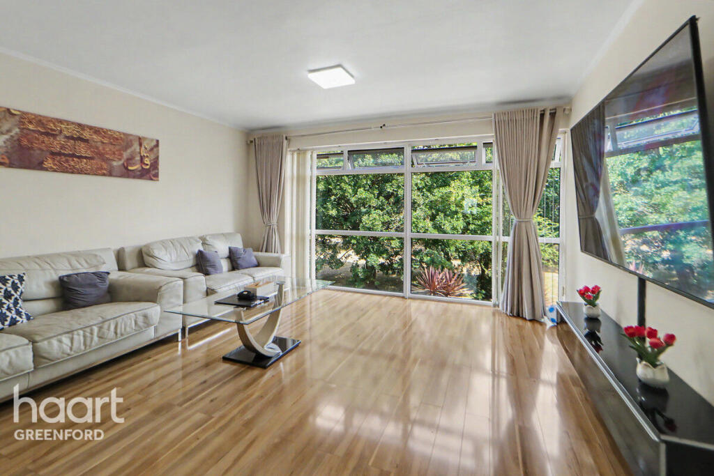 Apartment in London - View 2