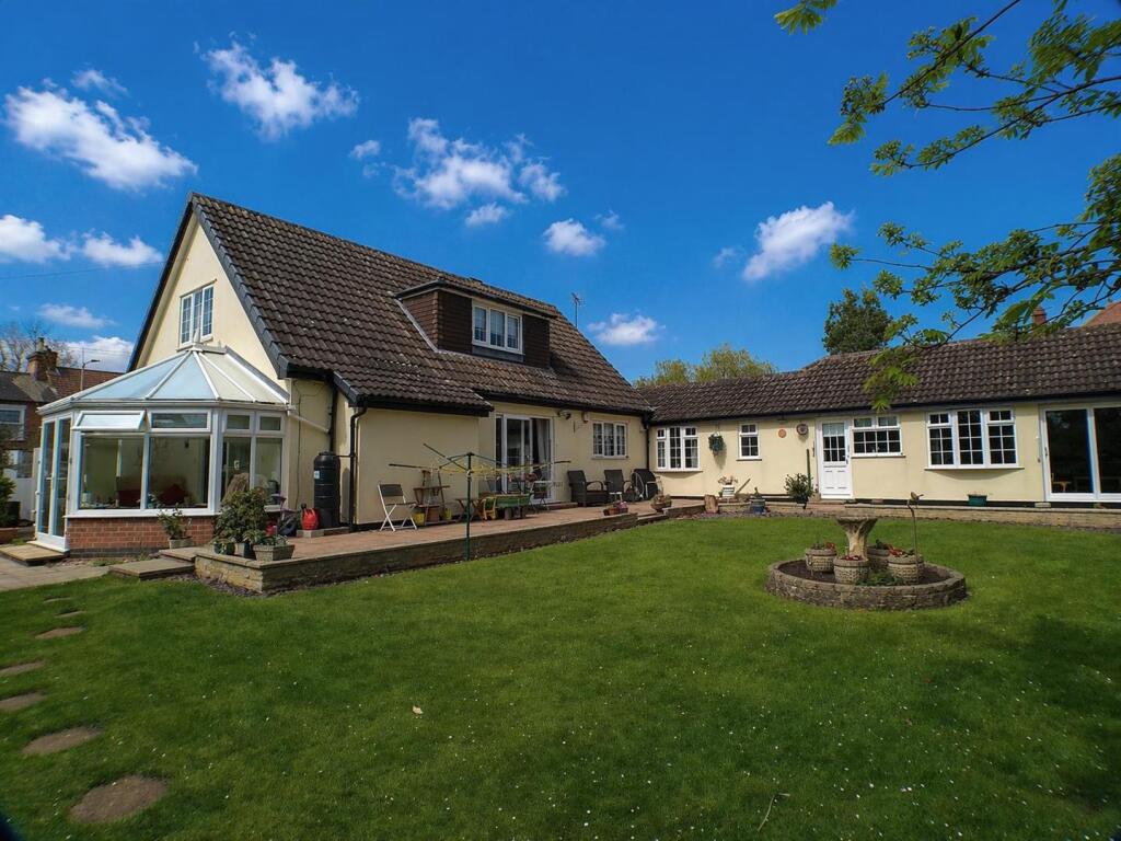 Main image of property: Fairfield Street, Bingham, Nottingham