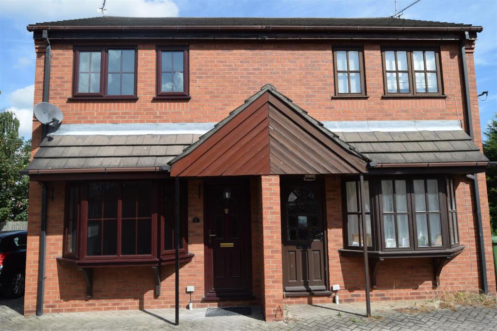 Main image of property: Oliver Close, Newark