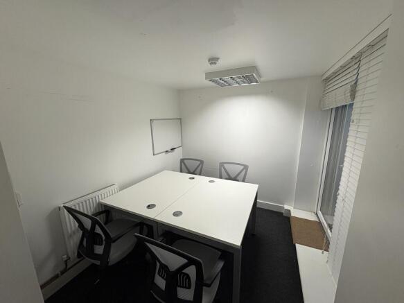 Photo 5