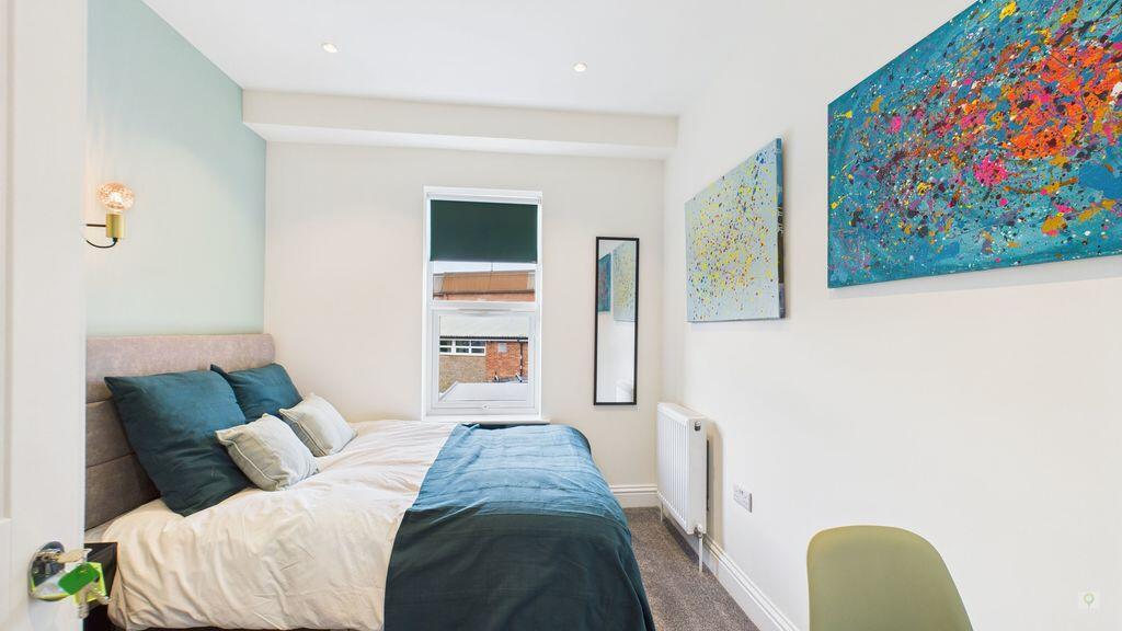 Main image of property: Room 5, 73 Sherborne Road, Yeovil  