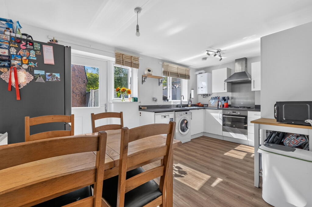 House in Milton Keynes - View 5