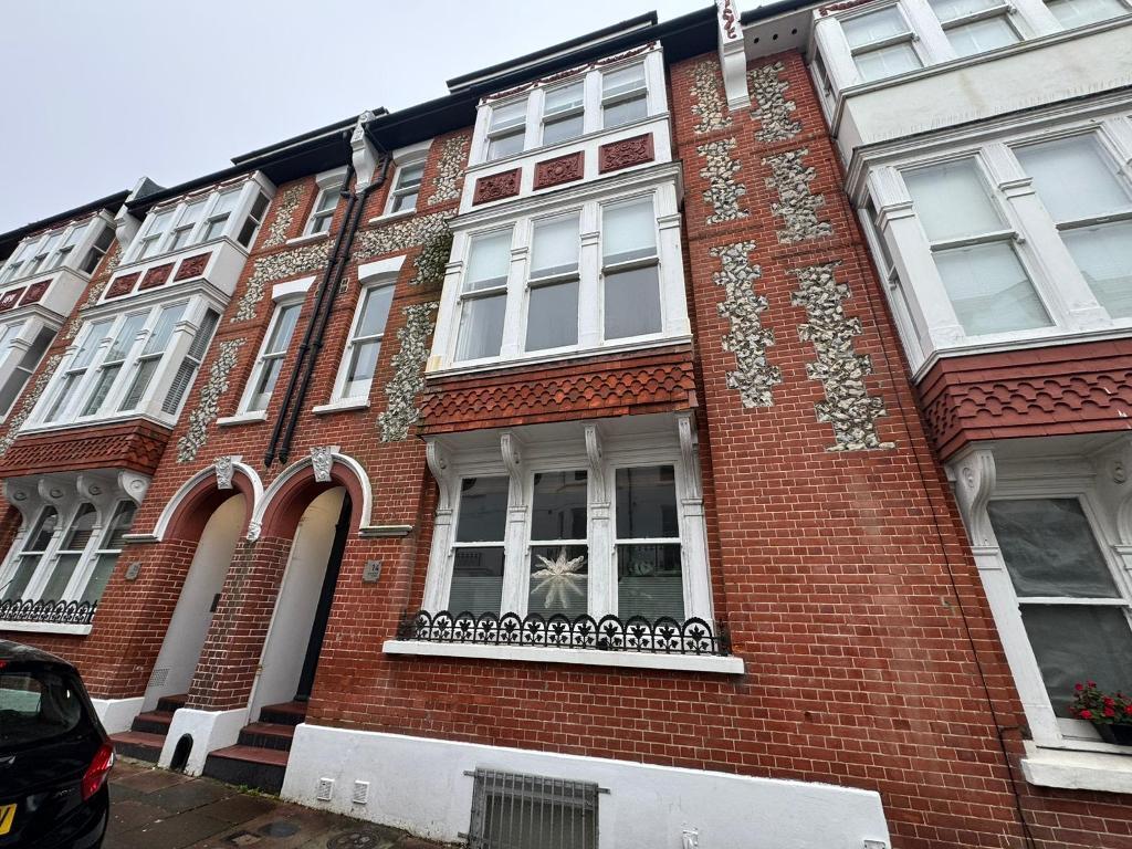 Main image of property: Burlington Street, Brighton, East Sussex, BN2 1AU