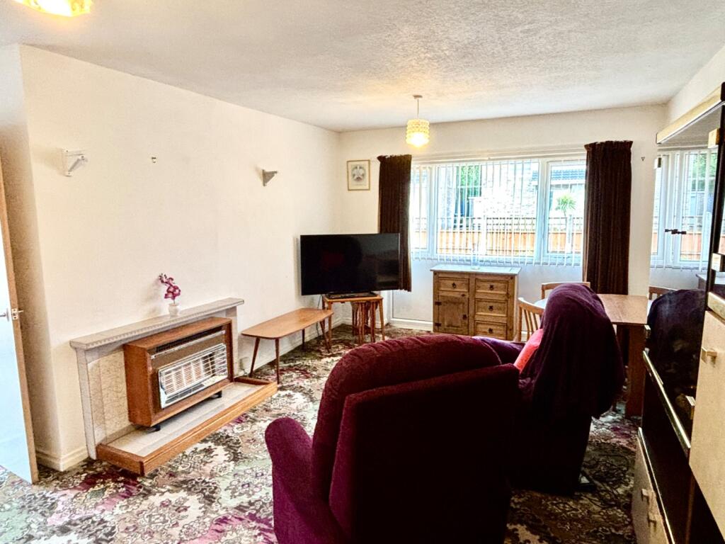 House in Kirklees, West Yorkshire - View 4