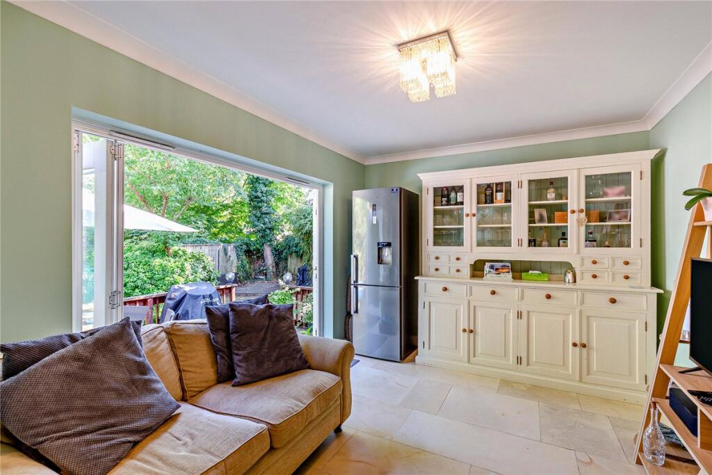 House in Winchester, Bunstead, Hursley - View 5