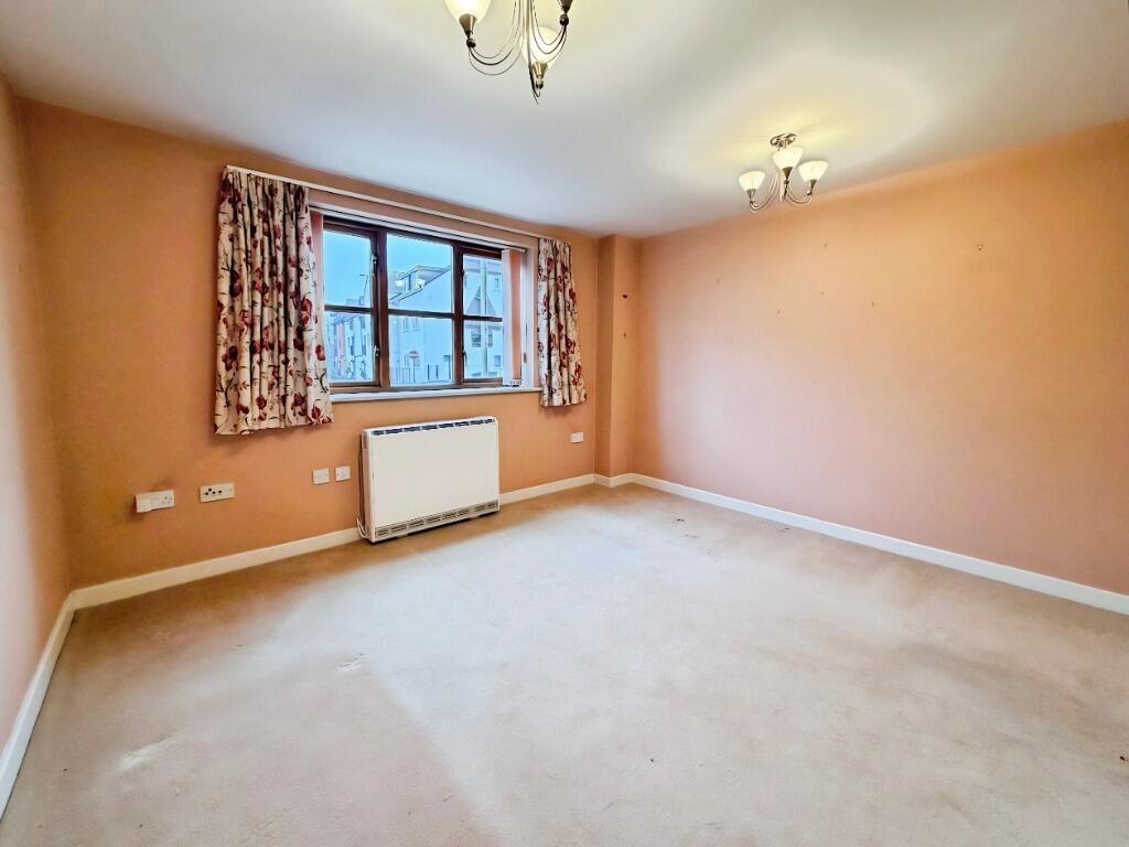 45 Swan Lane, Evesham, WR11 photo 2