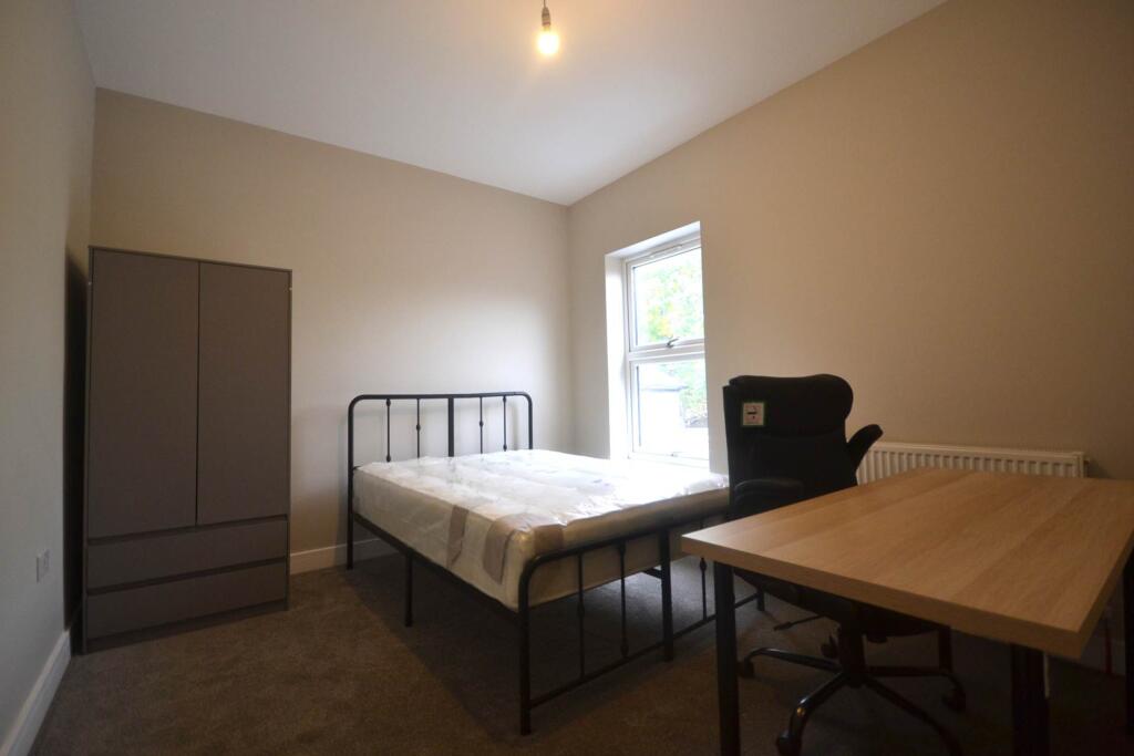 House in Reading - View 5